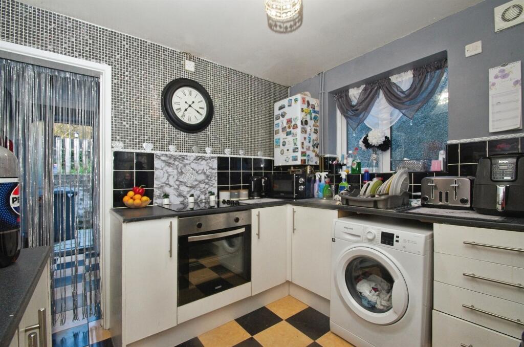 Additional image 3 of Brynglas Terrace, Maesteg