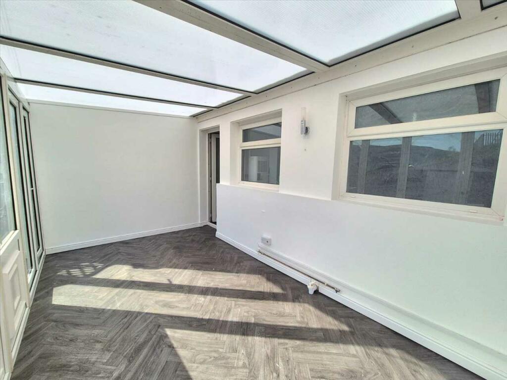 Additional image 16 of Victoria Street, Tonypandy