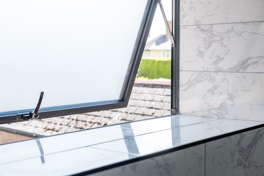 Additional image 21 of Burton Road, Little Neston, Cheshire