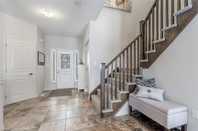 Additional image 6 of 39 Halo Street