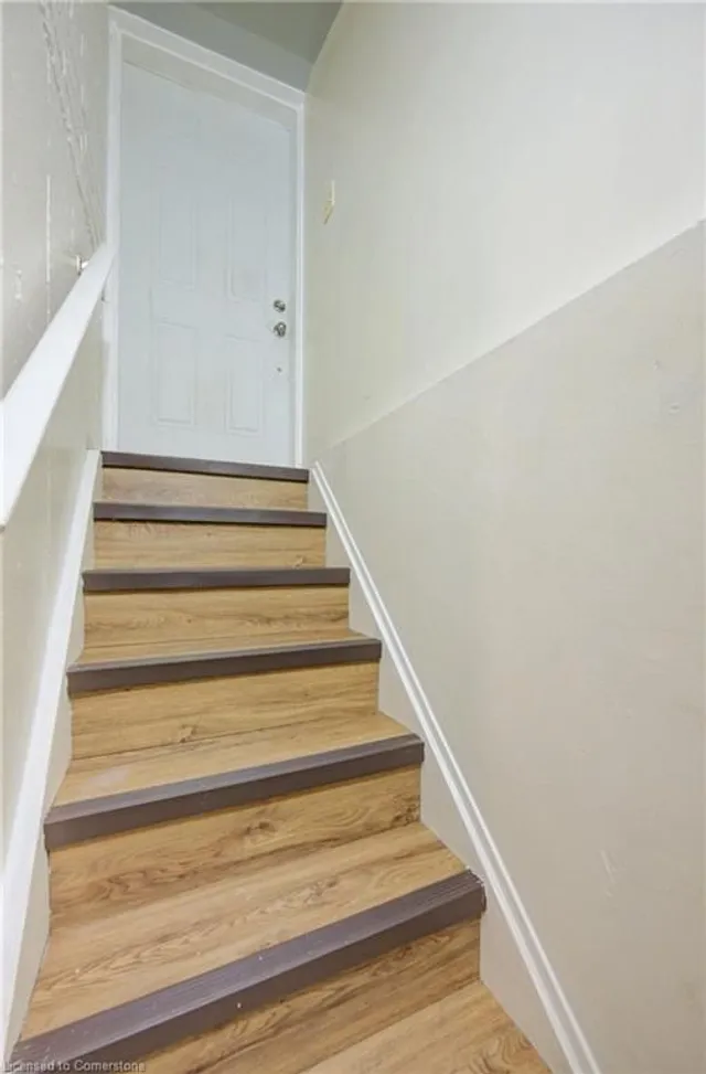 Additional image 20 of 62 Robson Cres