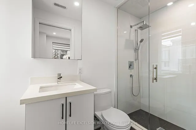 Additional image 15 of 18 GREENBRIAR Rd Unit 1