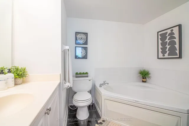 Additional image 12 of 1 Rean Dr Unit TH 15