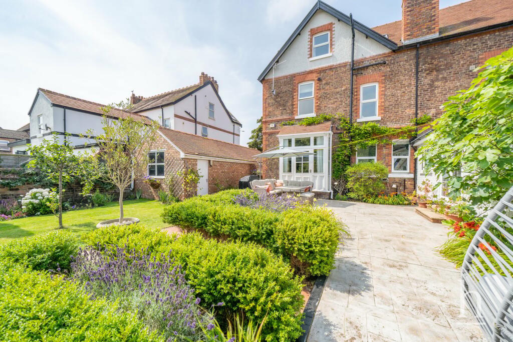 Additional image 40 of Meols Drive, Hoylake, CH47