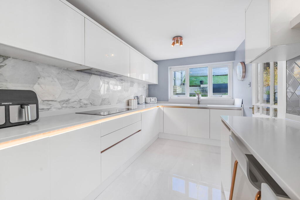 Additional image 8 of Dan Yr Ardd, Caerphilly, CF83 1TS