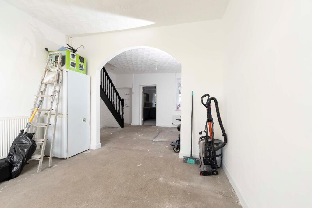 Additional image 7 of Bedlinog Terrace, Bedlinog, Treharris