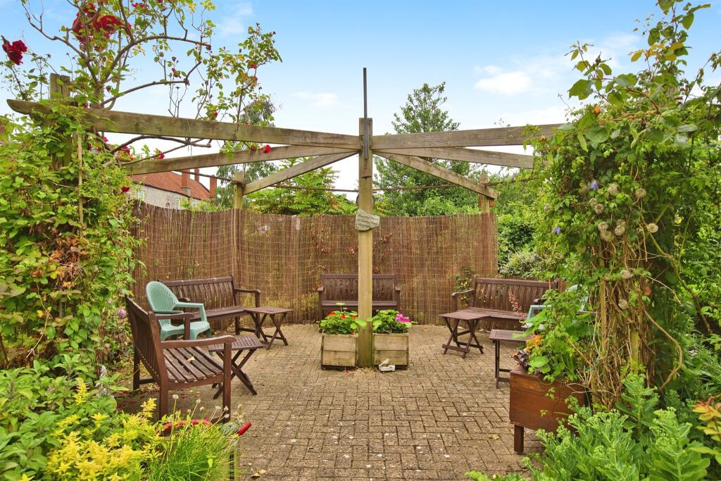 Additional image 13 of Somerton Road, Street