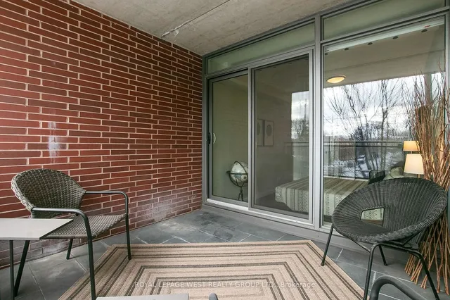 Additional image 31 of 588 Annette St Unit 202