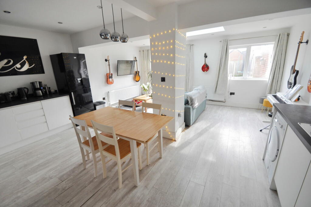 Additional image 13 of Croft Drive, Moreton