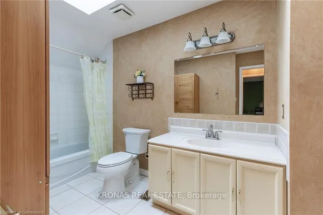 Additional image 24 of 1275 Maple Crossing Blvd Unit 18