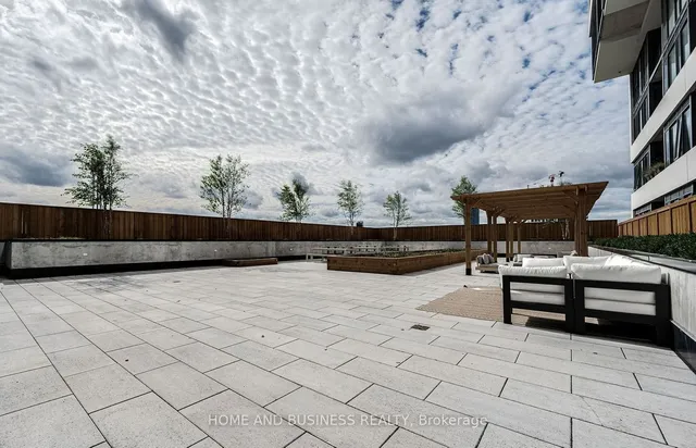 Additional image 17 of 859 The Queensway Unit 525