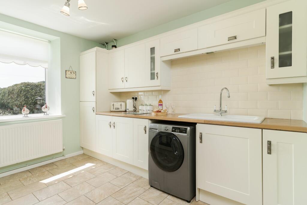 Additional image 7 of Cae'r Ysgol Farm, Tonyrefail, Porth