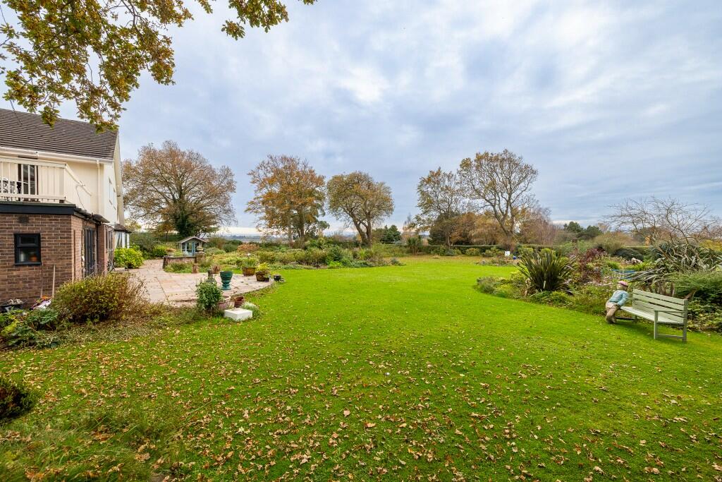 Additional image 56 of Links Hey Road, CH48