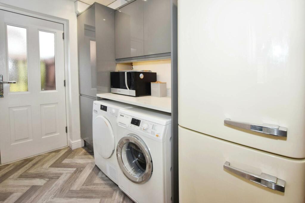 Additional image 18 of Dibbinview Grove, Spital