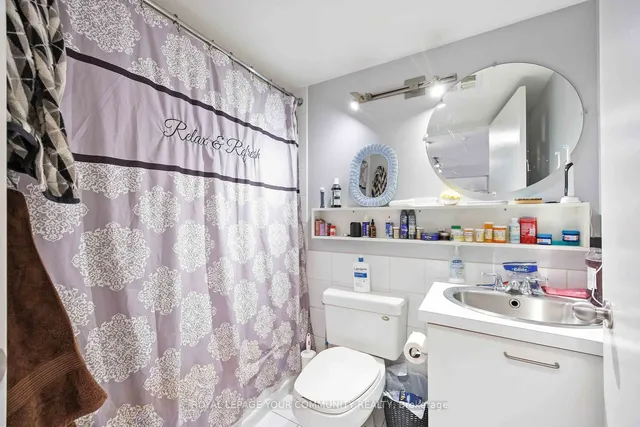 Additional image 18 of 255 Richmond St Unit 1010