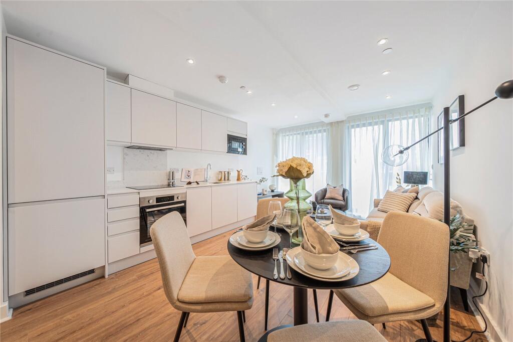 Additional image 8 of Burnhill Road, Beckenham