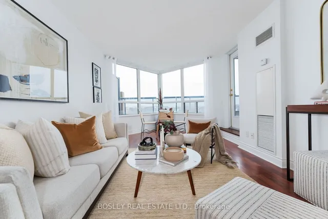 Additional image 2 of 10 Northtown Way Unit 402