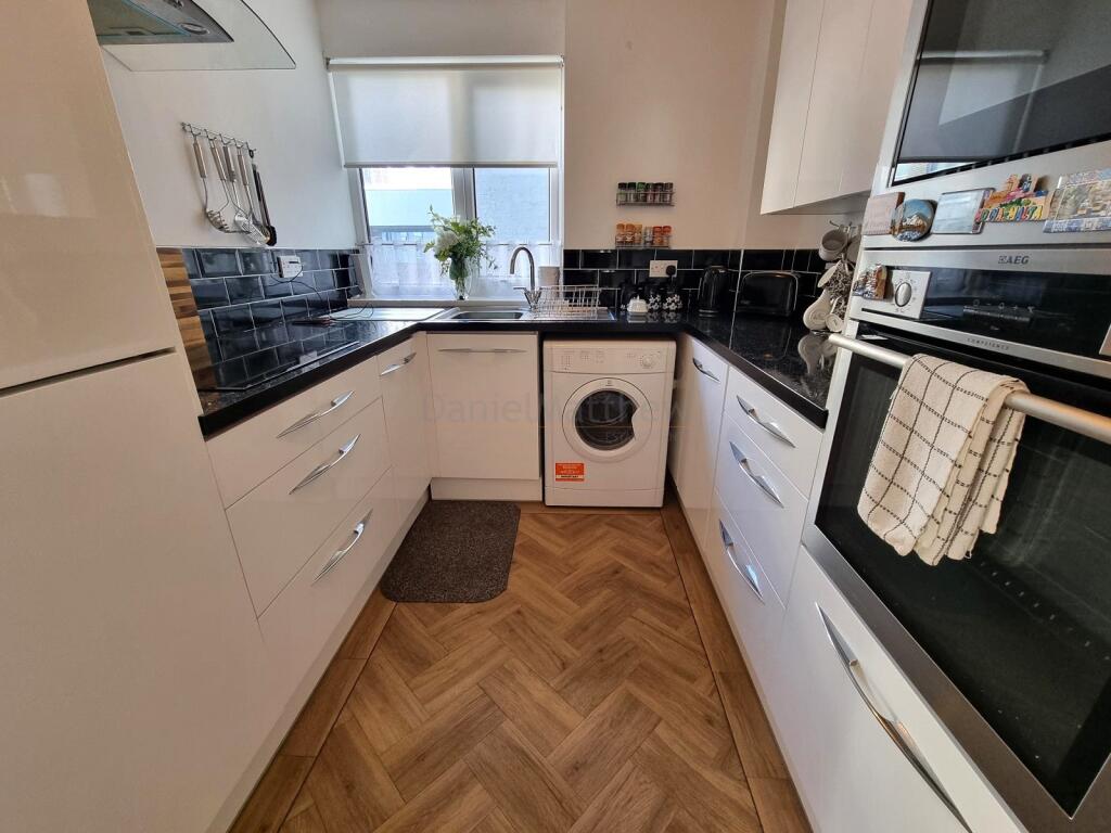 Additional image 5 of Seapoint, Barry, The Vale Of Glamorgan. CF62 6TB