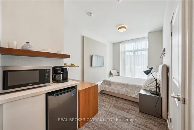 Additional image 24 of 1050 Main St Unit 301