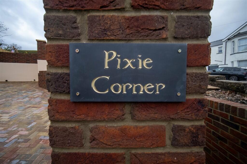 Additional image 6 of Heol Fargoed, Bargoed, CF81 8PQ