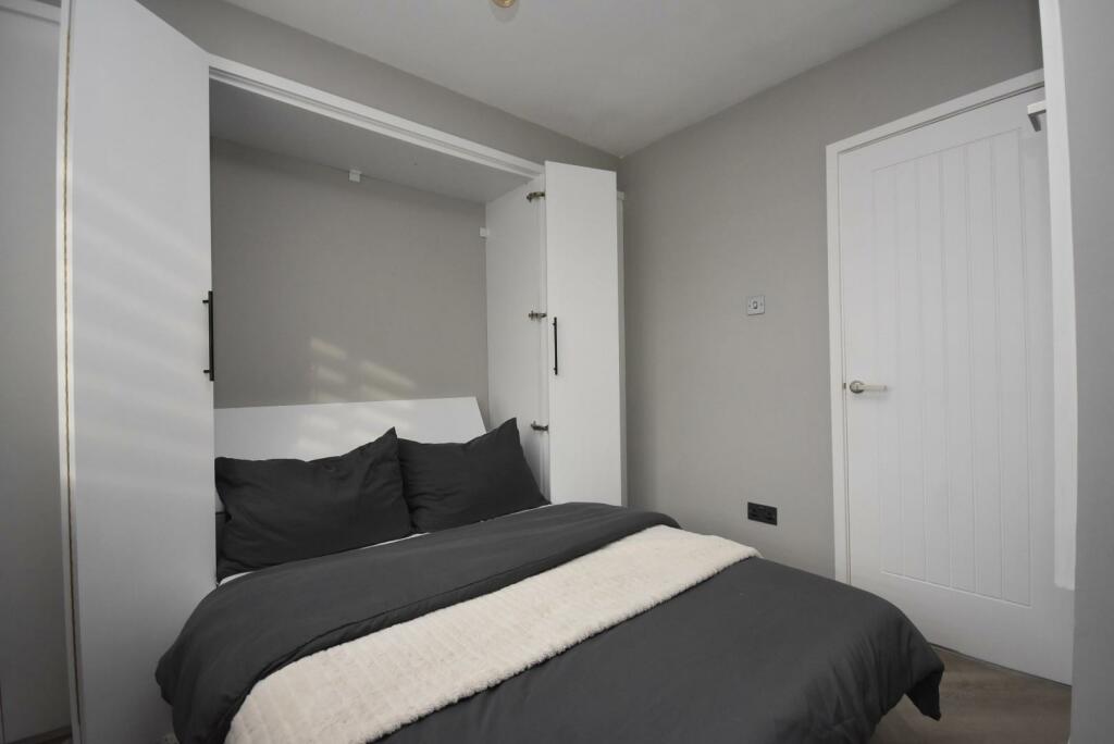 Additional image 16 of 8 Custom House Place, Penarth, CF64 1TP