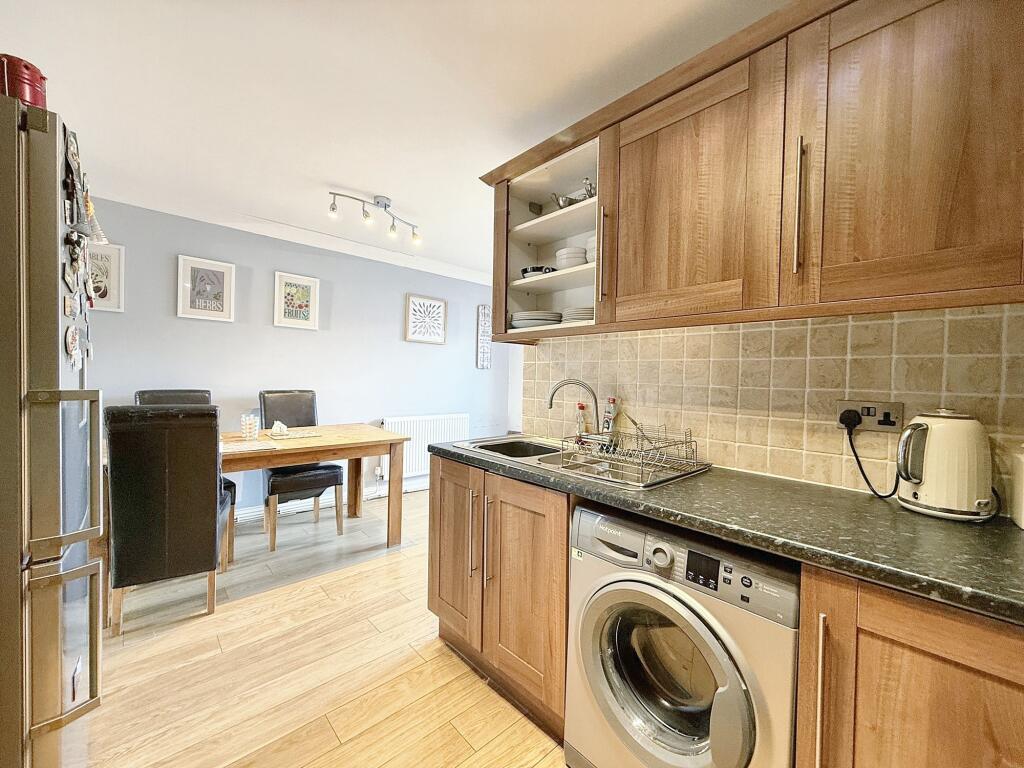 Additional image 10 of Oxford Street, Gelligaer, CF82