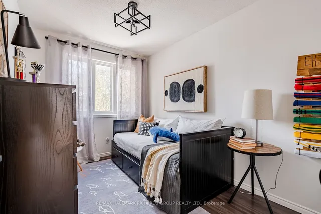 Additional image 12 of 84 Glenside Ave