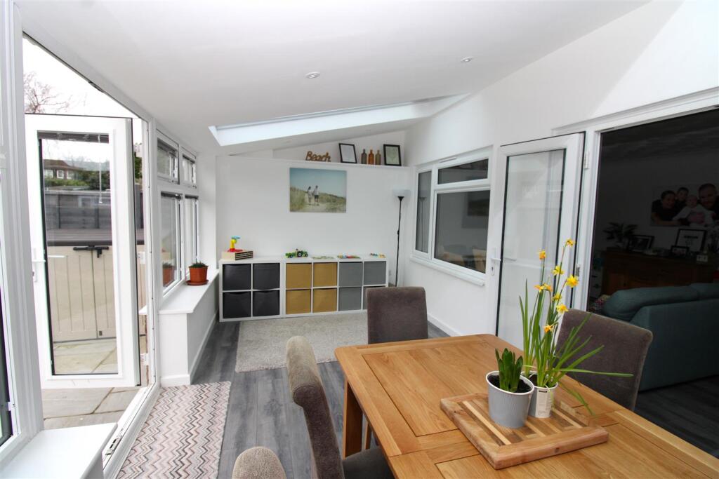 Additional image 15 of Southfields Road, Littlehampton