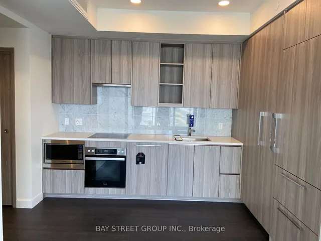 Additional image 7 of 85 McMahon Dr Unit 1006