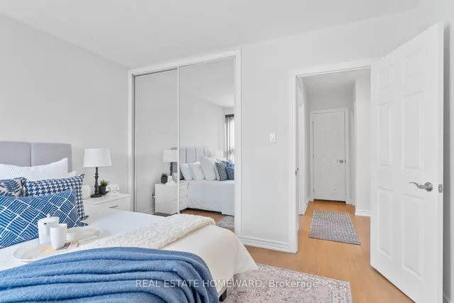 Additional image 29 of 75 Upper Canada Dr Unit 1