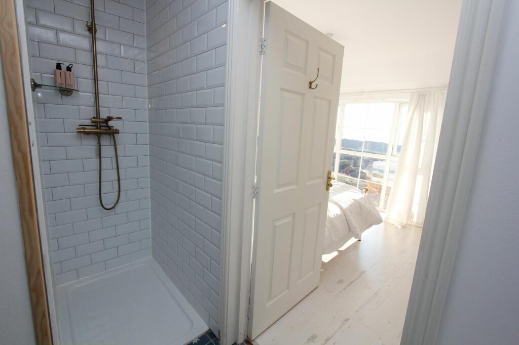 Additional image 11 of Heol Y Dryw, Rhoose Point, CF62 3LR