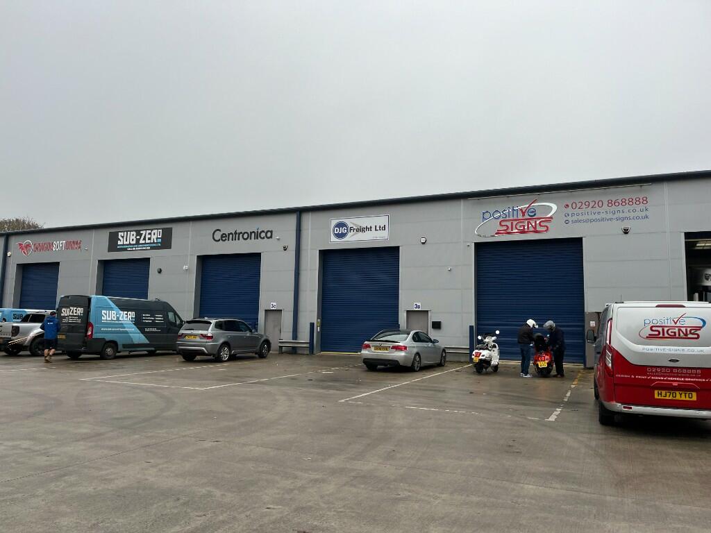 Primary image of Caerphilly Road, Hengoed, Caerphilly, CF82