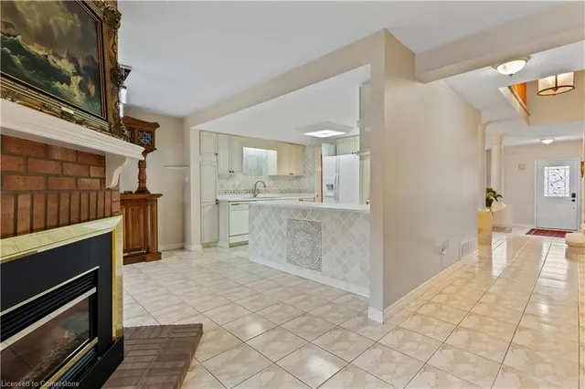 Additional image 15 of 11 Harbour Dr