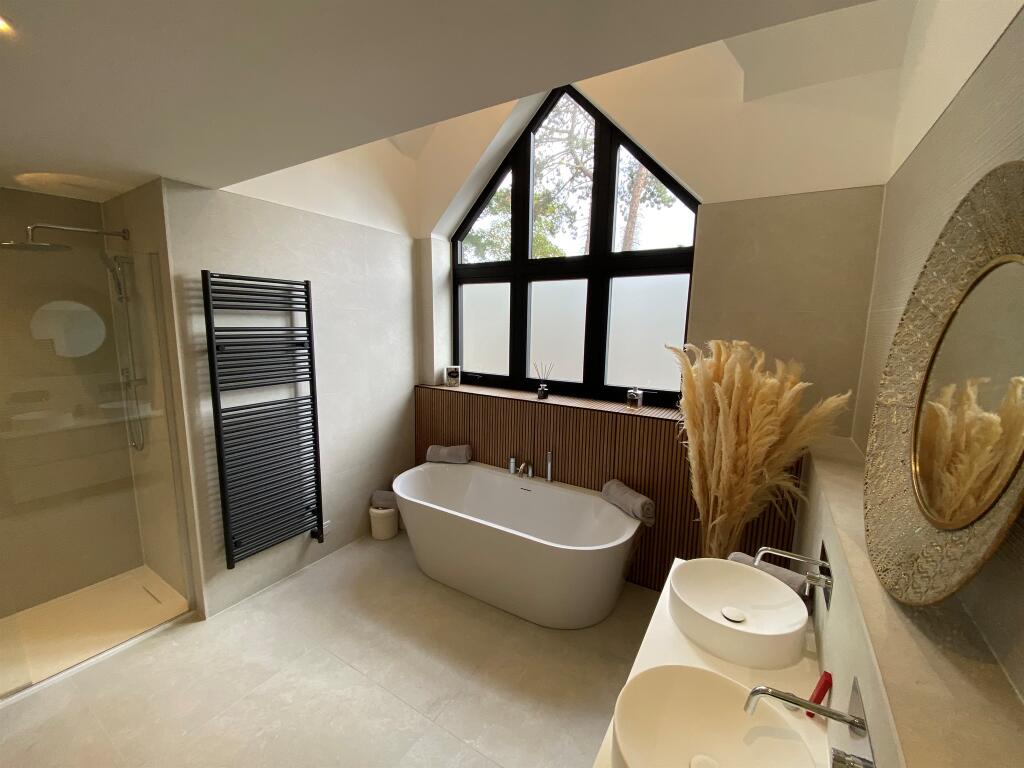 Additional image 16 of Farr Hall Road, Heswall