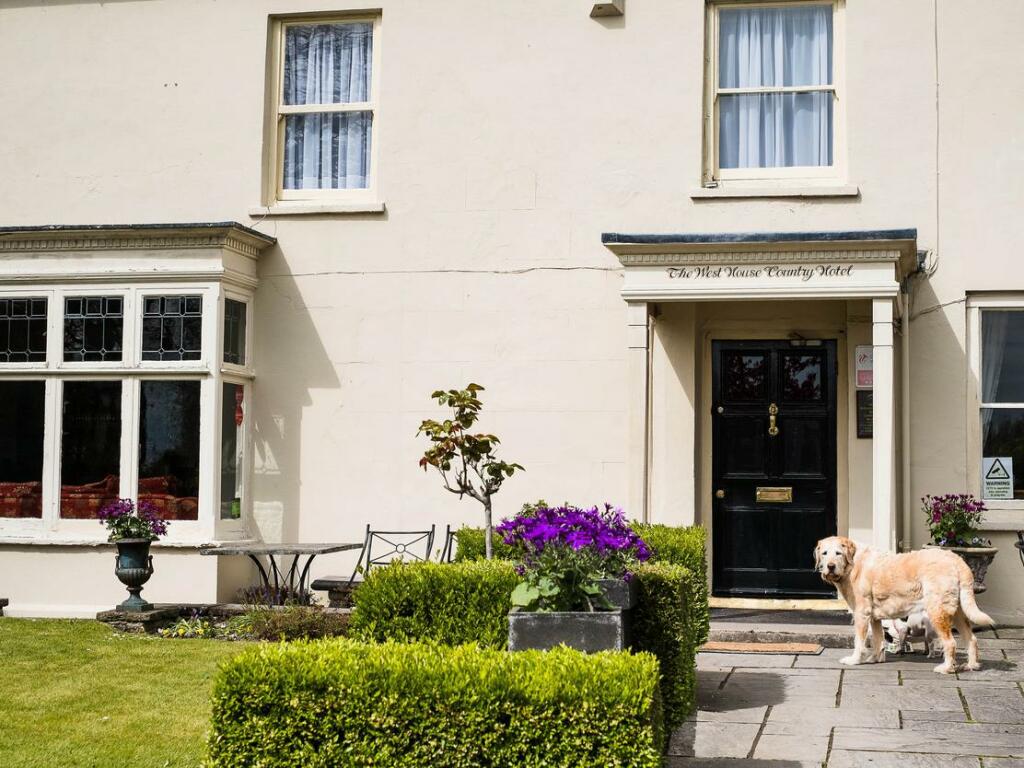 Additional image 4 of The West House, West Street, Llantwit Major, Wales, CF61 1SP