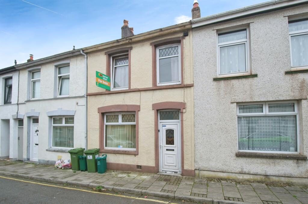 Additional image 2 of Gadlys Gardens, Aberdare