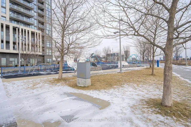 Additional image 28 of 36 Zorra St Unit 209