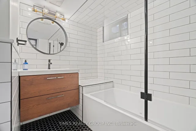 Additional image 30 of 28 Glenaden Ave