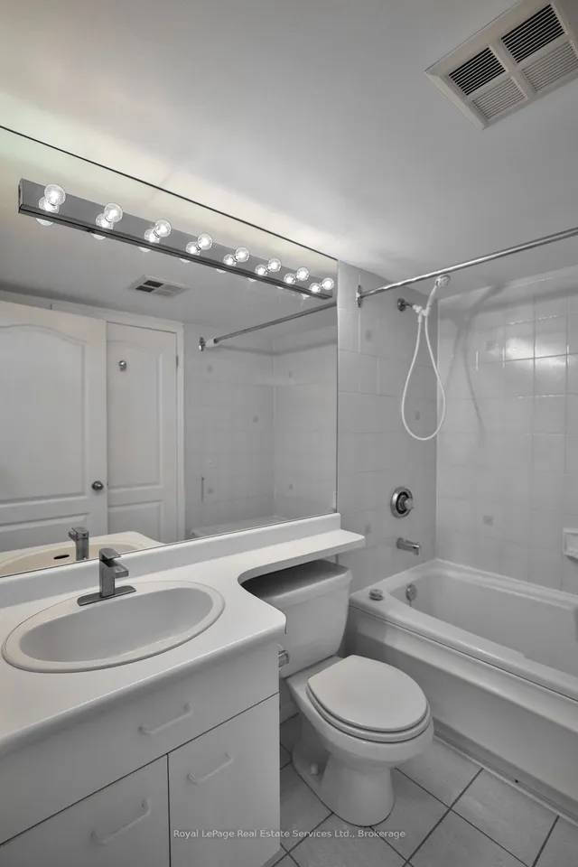 Additional image 19 of 1276 Maple Crossing Blvd Unit 1208