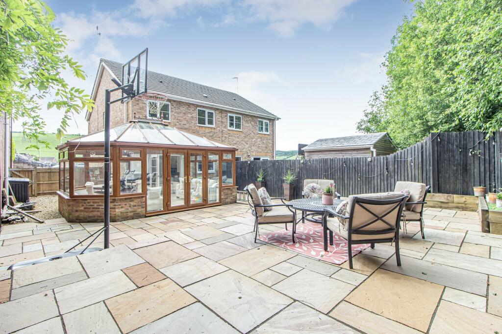 Additional image 24 of Gwern Heulog, Tonyrefail, Porth, CF39