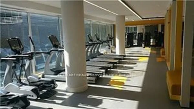 Additional image 9 of 30 Roehampton Ave Unit 304