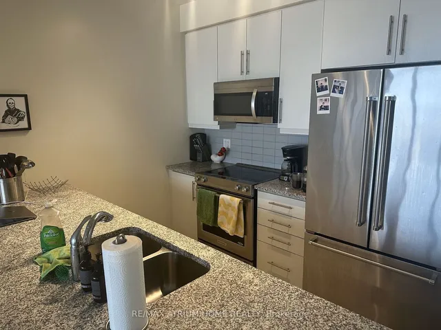 Additional image 4 of 825 Church St Unit 3106