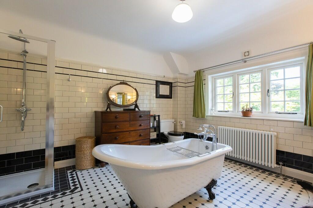 Additional image 31 of DAKOTA HOUSE, Croft Drive East, CH48