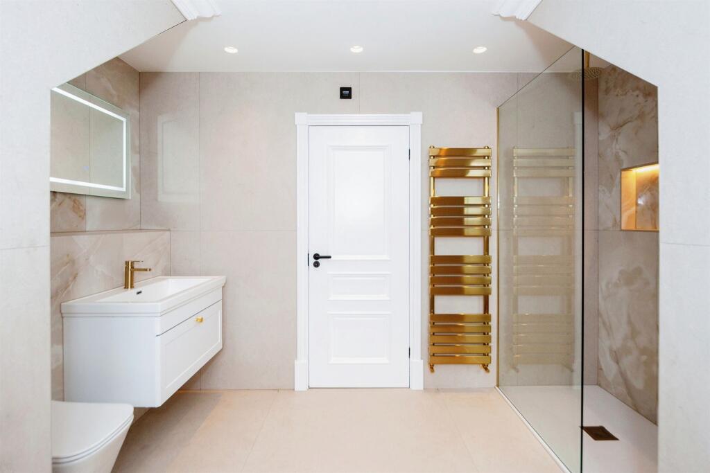 Additional image 10 of Belle Vue Lane, Guilden Sutton, Chester