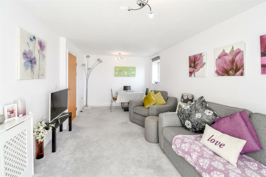 Additional image 3 of Cei Dafydd, Barry