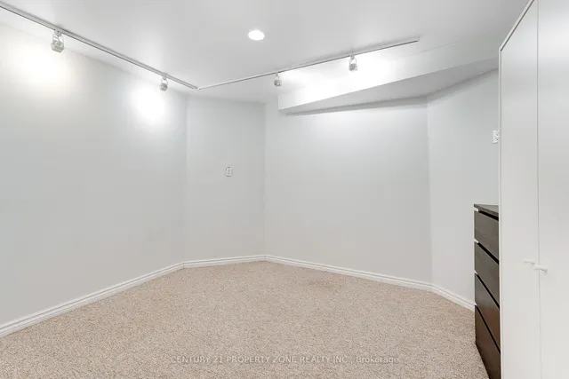 Additional image 31 of 721 Dolby Cres