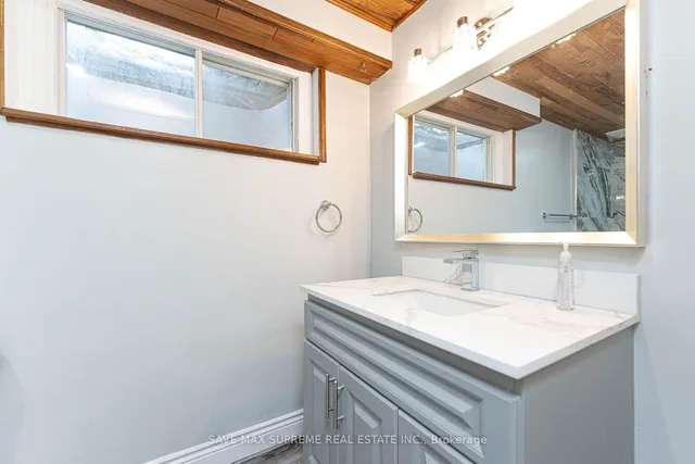 Additional image 29 of 2458 Martin Crt