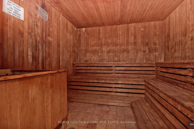 Additional image 17 of 633 Bay St Unit 219