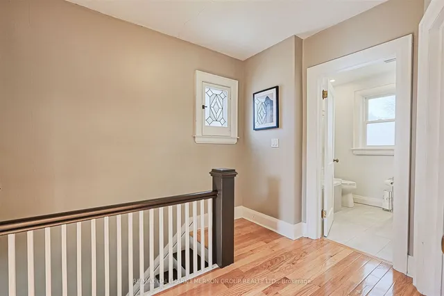 Additional image 14 of 158 Roslin Ave