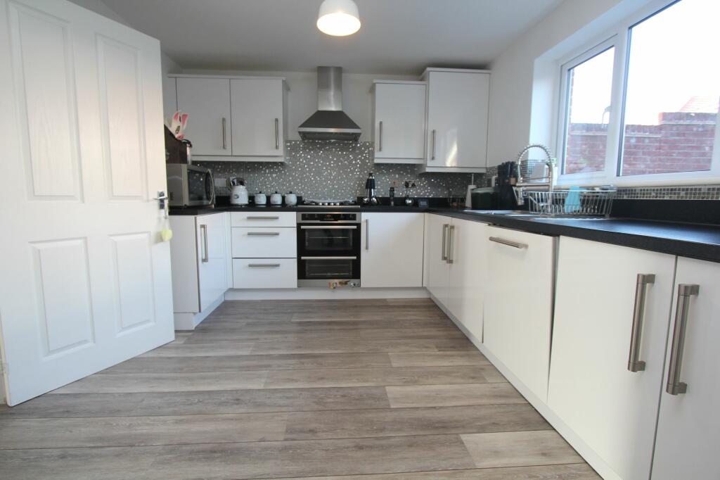 Additional image 10 of Crib Y Sianel, Rhoose Point, CF62 3NB